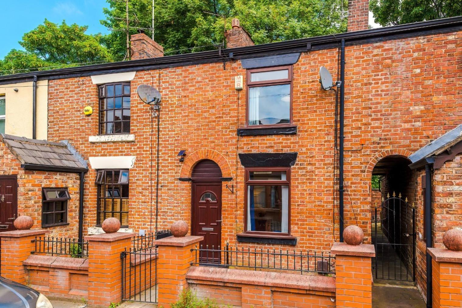 Manchester - Terraced Cottage エクステリア 写真