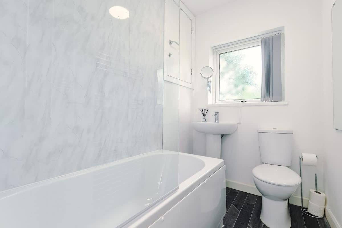 Manchester - Terraced Cottage エクステリア 写真